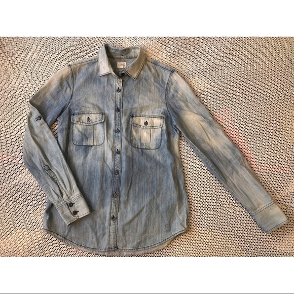 J. Crew Tops - J. Crew the perfect shirt button down sz XS